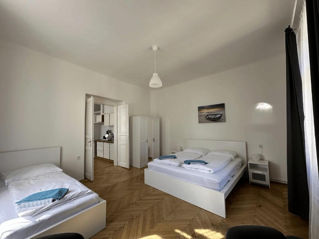 Welcome Hostel & Apartments Praguecentre Exterior photo
